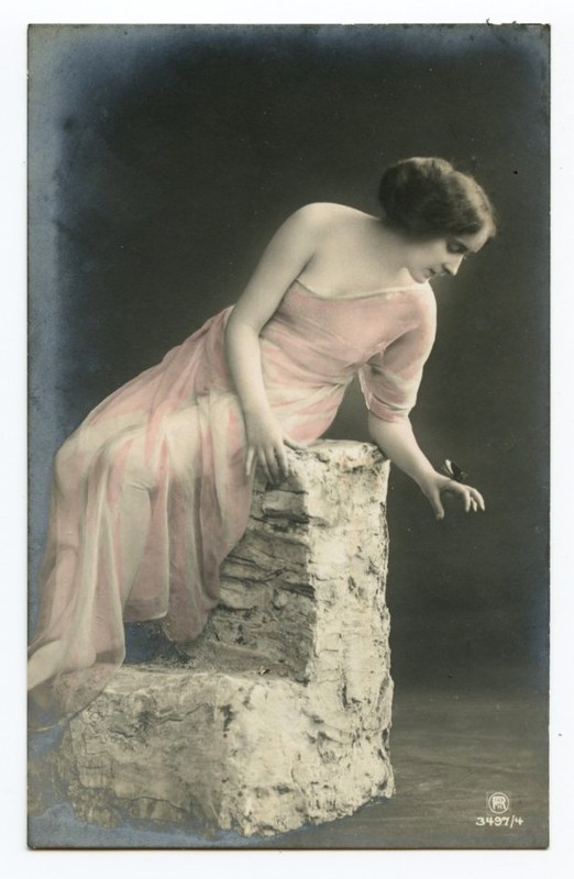 1910s Glamour Glamor Lovely LADY w/ a BUTTERFLY photo postcard