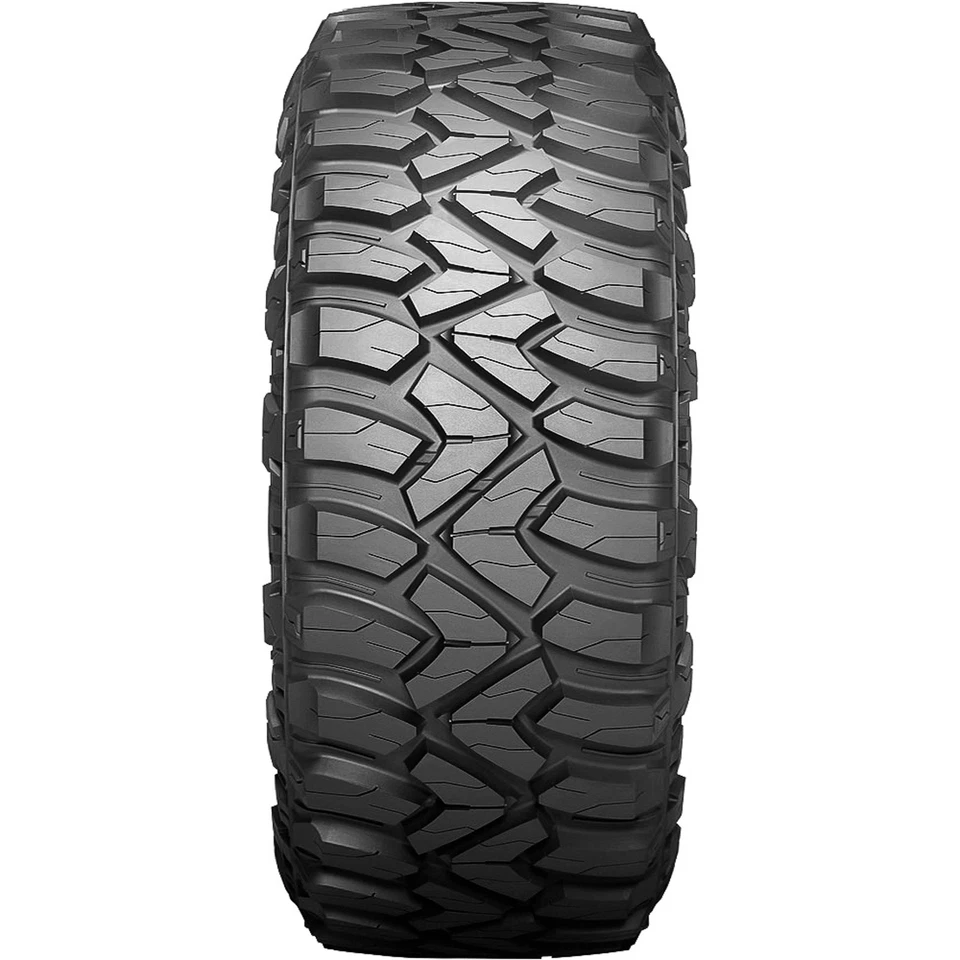 Tire Kumho Road Venture MT71 LT 235/85R16 Load E 10 Ply M/T Mud Foto 3 de 3
