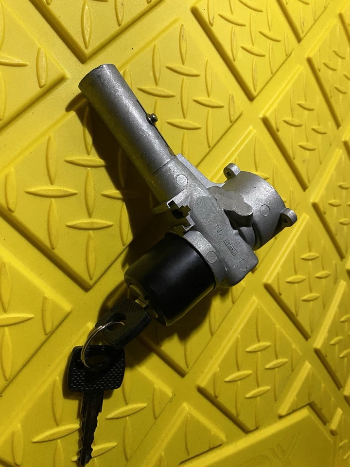 1972 - 89 MERCEDES BENZ 350SL 450SL 380SL 280SL 560SL SLC 发射开关带钥匙 — 第 3/4 张图片