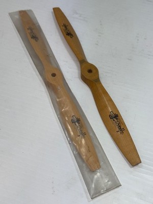 Zinger JZ wooden propeller for an RC (radio-controlled) plane