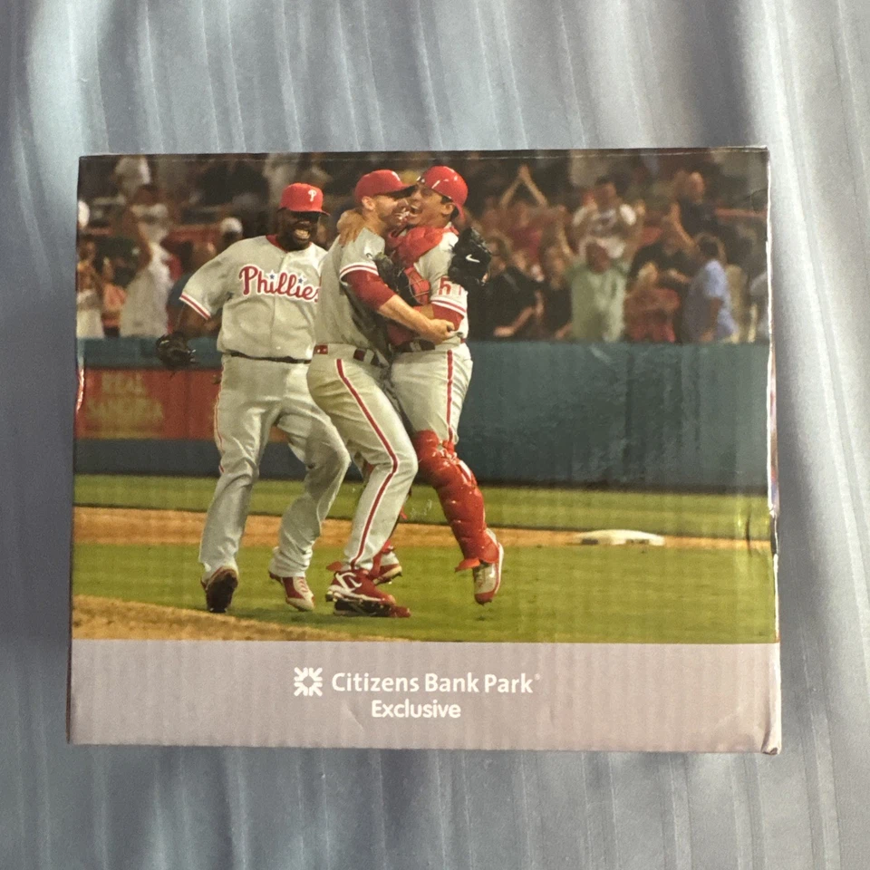 8/8/2021 SGA Phillies Roy Halladay Number 34 Retirement Night Statue New in Box! - Image 3 of 4