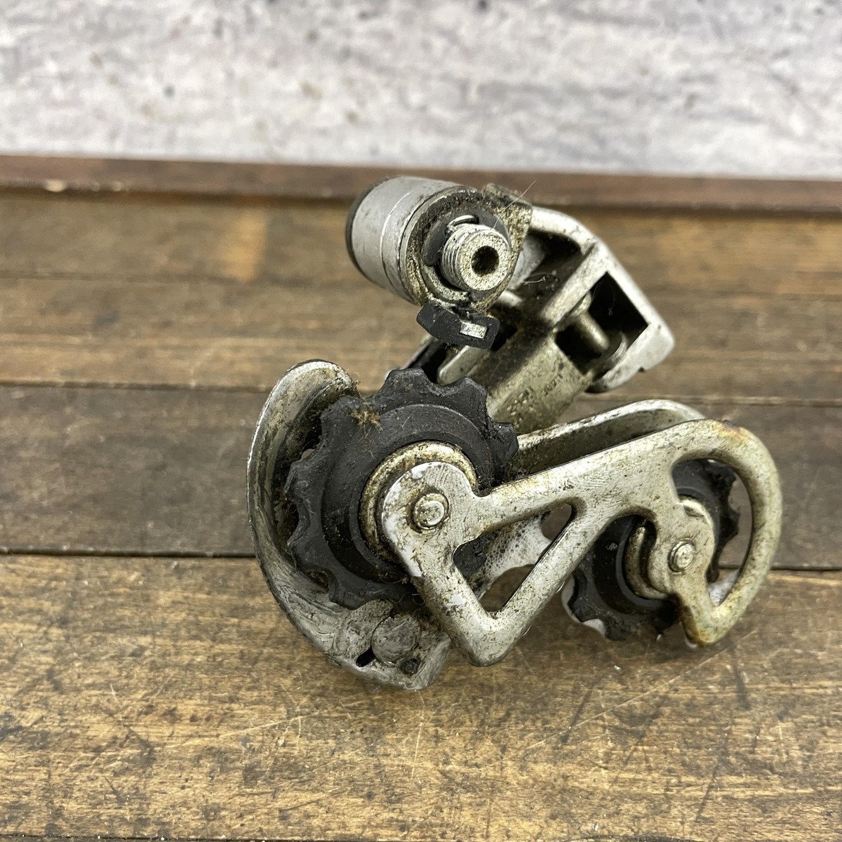 Dérailleur Arrière Vintage Huret Jubilee - 6 Vitesses - Courtes Pattes - Fabriqué En France