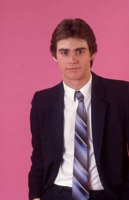 Actor Jim Carrey poses for a portrait session in circa 1992 in LA Old Photo  21 | eBay
