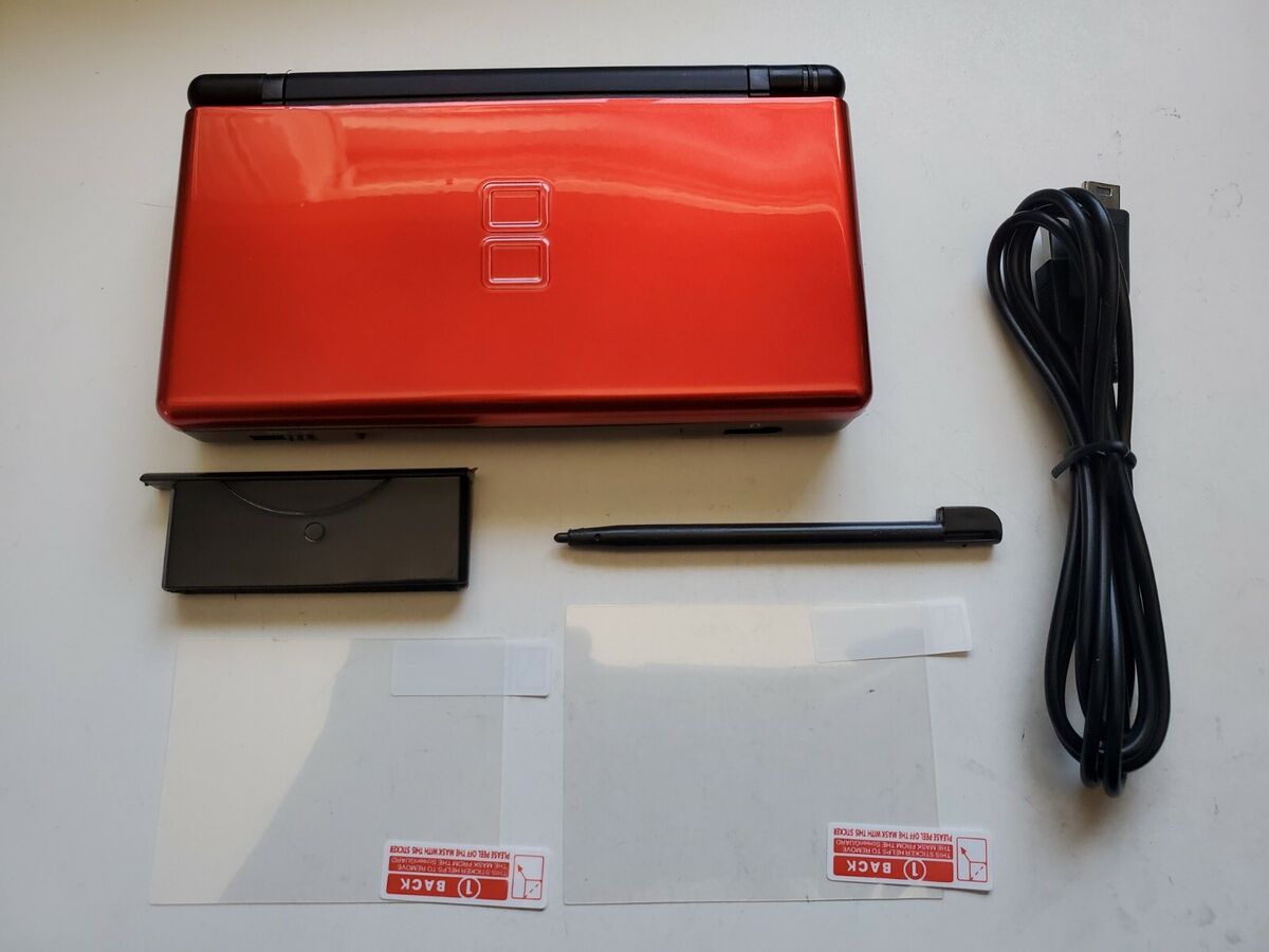 Nintendo DS Lite crimson red/black Handheld Console Nintendo DS Lite crimson red/black Handheld Console
