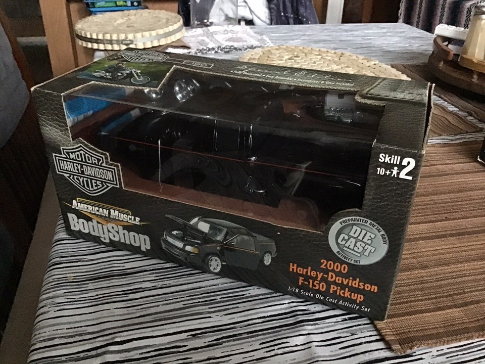 2001 American Muscle Ertl Body Shop Harley Davidson F150 Pick Up eBay