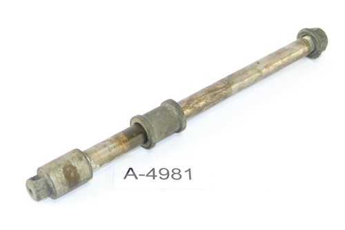 Honda VT 500 C PC08 Bj 1983 - Hinterachse Achse hinten A4981