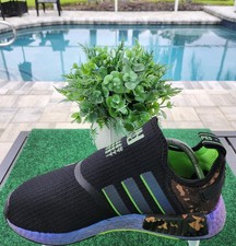 Size 5.5 - JuJu Smith-Schuster x adidas NMD_R1 Black Camo  display picture 3