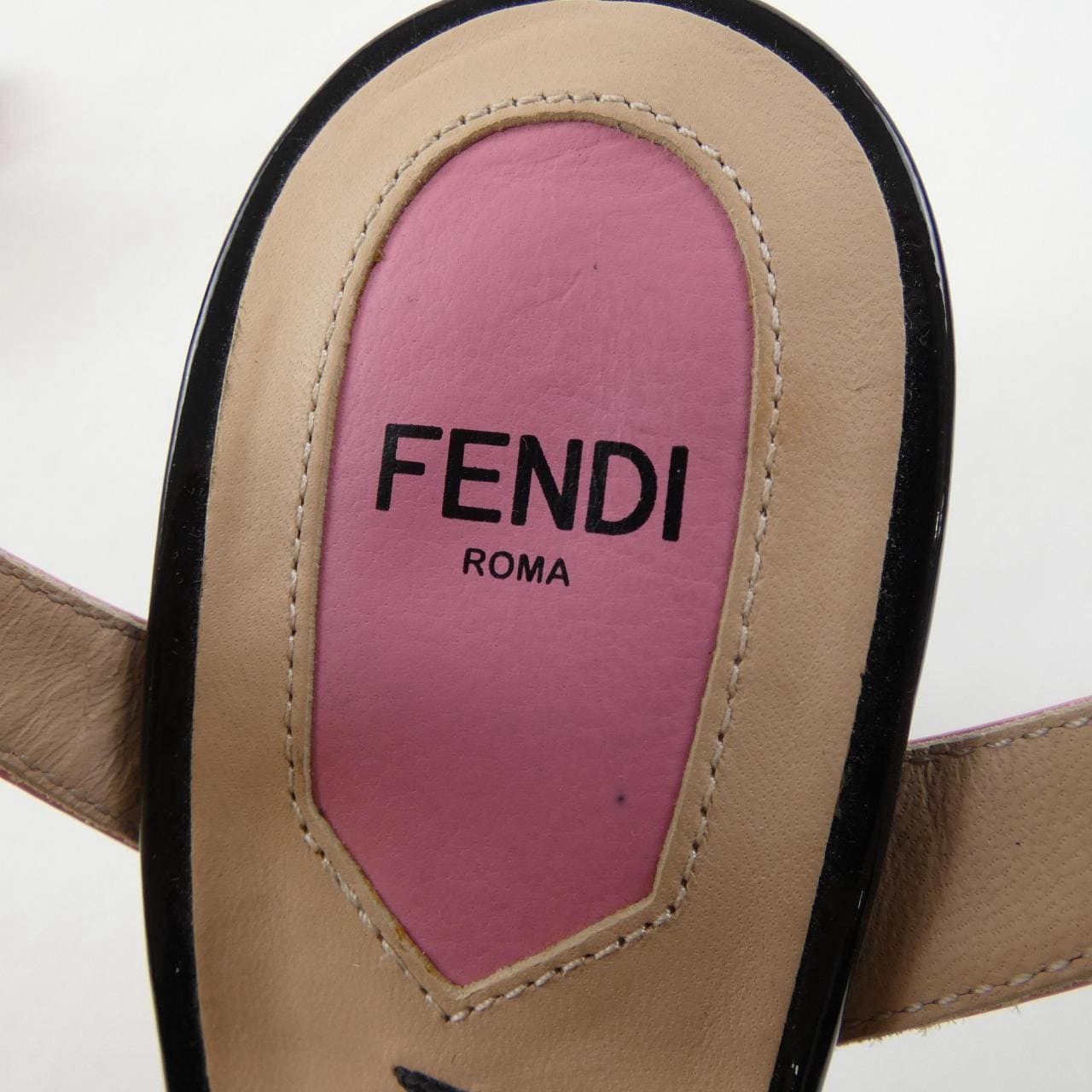 FENDI Sandals Women's Size 37 Pink Patent Leather thumbnail 6