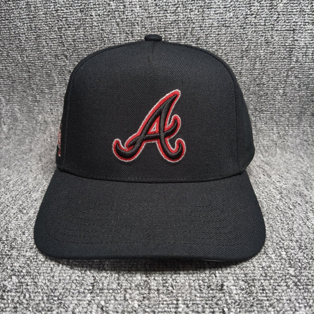 Mitchell & Ness Atlanta Braves MLB Black Snapback Cap Embroidered Logo