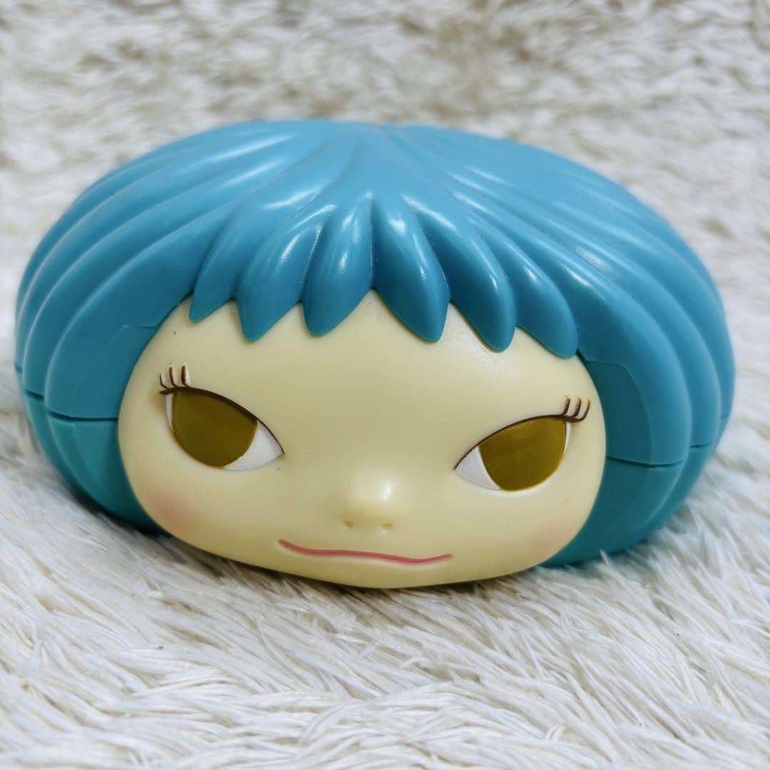 Yoshitomo Nara Candy Case Trinket Box Gummi Girl with Box Color
