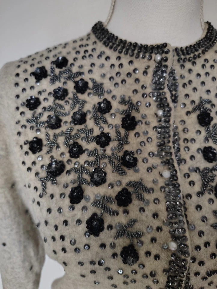 Винтажный 50-х Cardi кардиган свитер блестки бусина цветочный жемчуг кнопка размер XS/S - Изображение 2 из 4