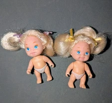 Vintage 1990 Tyco Quints Baby Doll(s) Blonde Pig Tails Yellow #5, Purple #3 2.5”