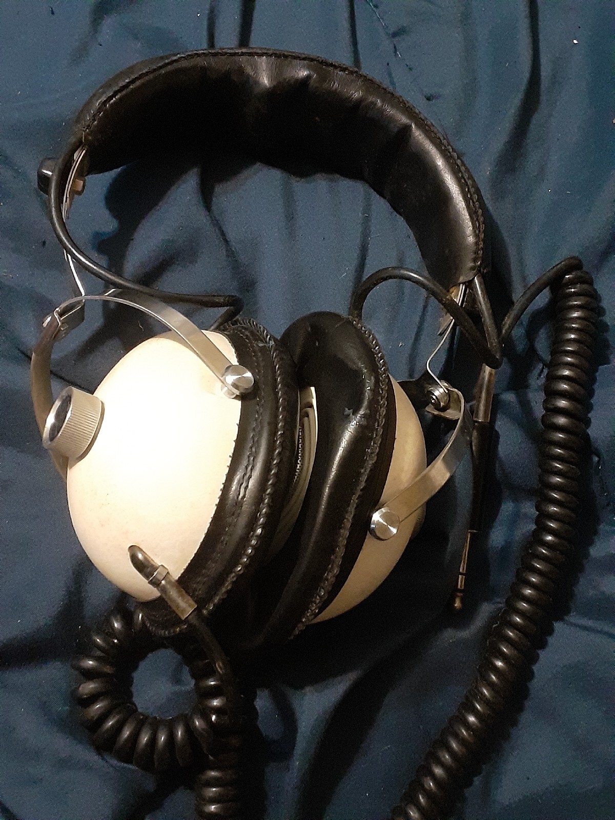 Picture 1 of 12