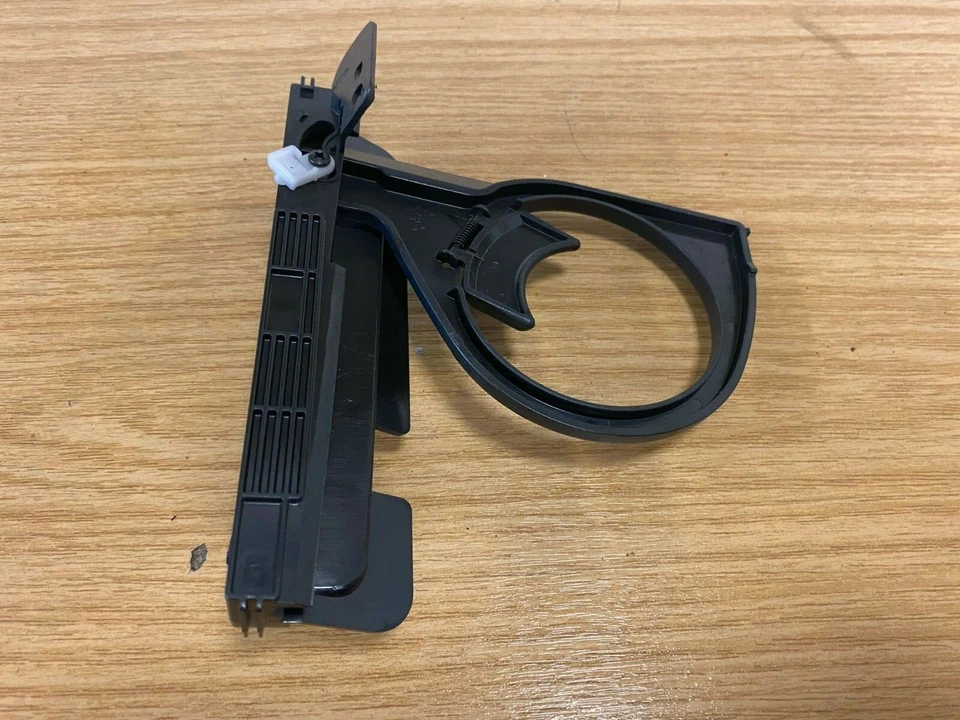 Portavasos lado pasajero Nissan X Trail 2002 Foto 3 de 3