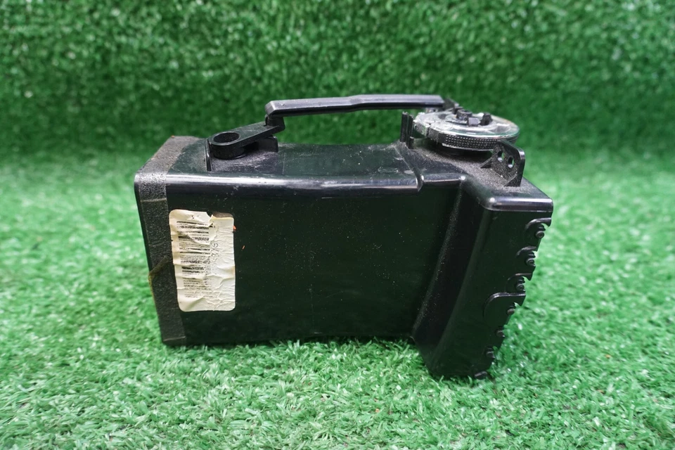 Dodge Caravan 2011 12 13 14 15 16 17 18 19 20 derecha ventilación aire acondicionado OEM 1SQ52DX9AD Foto 3 de 4