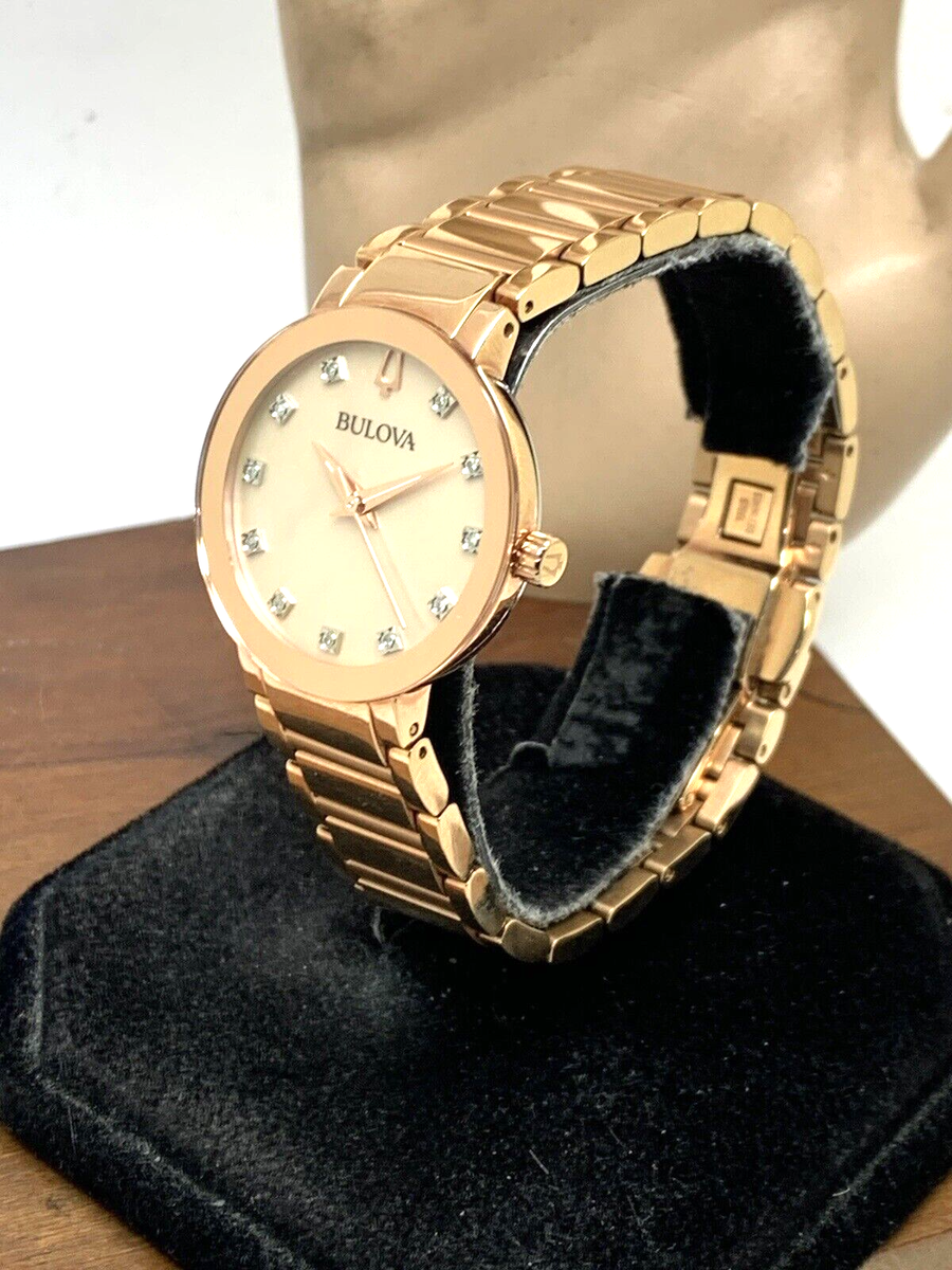 Bulova Women display picture 1