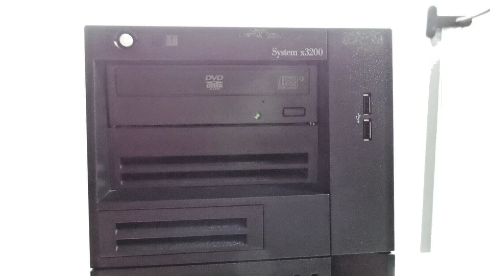 IBM SYSTEM x3200 Pentium D-915 2.80GHz 6GB DDR2 RAM 2x160GB HDD DVD-RW, No OS - Image 4 of 4