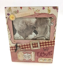 Vintage Style We Love Grandma Photo Frame