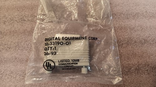 DEC H8571-K MMJ to RS-232 Adapter 12-33190-01 NEW - Picture 1 of 4
