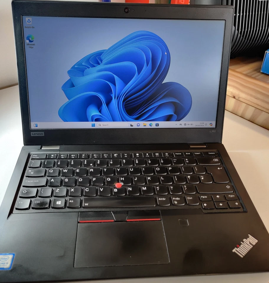 Lenovo ThinkPad L380 · i5-8250U · 8GB · 238GB, photo 1 of 4