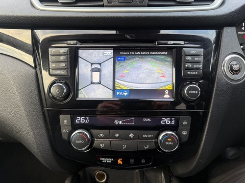 2016 Nissan Qashqai 1.2 DiG-T Tekna [Non-Panoramic] 5dr HATCHBACK Petrol Manual - Picture 13 of 14