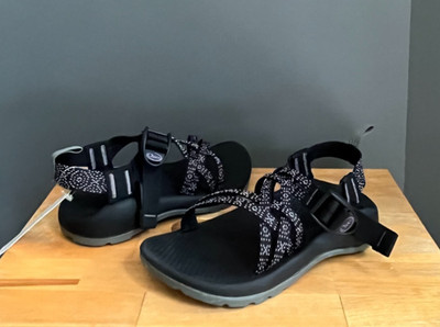 Chaco Kids Girls Black (White & Pink Dots)  ZX1 EcoTread Sandal 1, 2 Youth NWOB