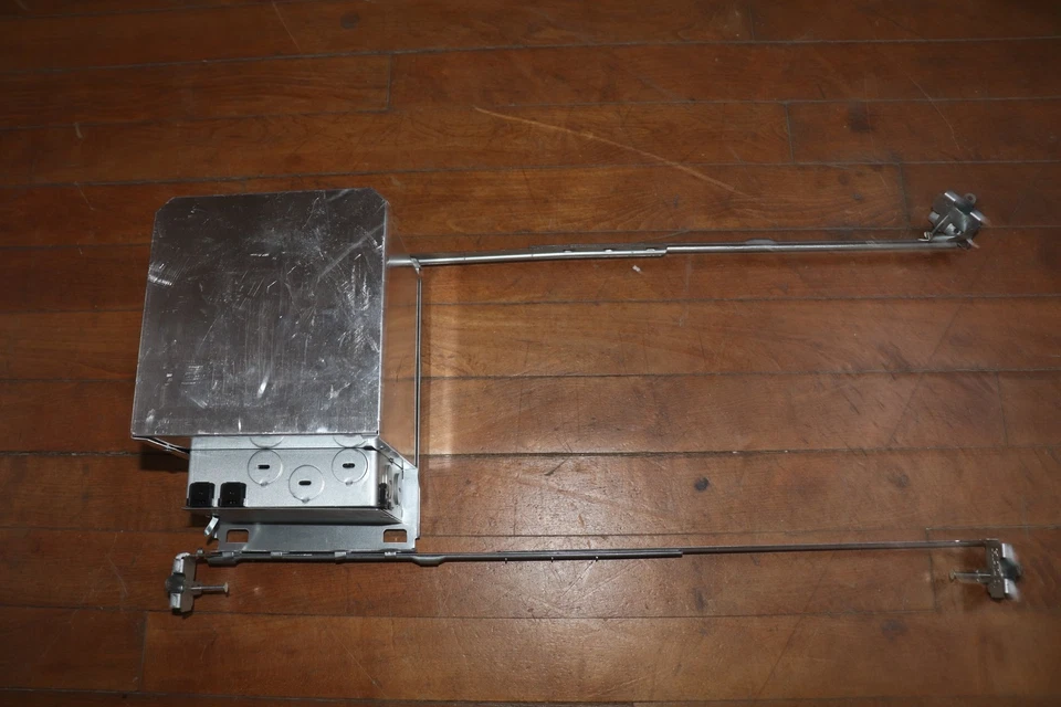 Halo IC Air-Tite Techo Poco Profundo LED Iluminación Empotrada Carcasa Aluminio 120V 4" Foto 4 de 4