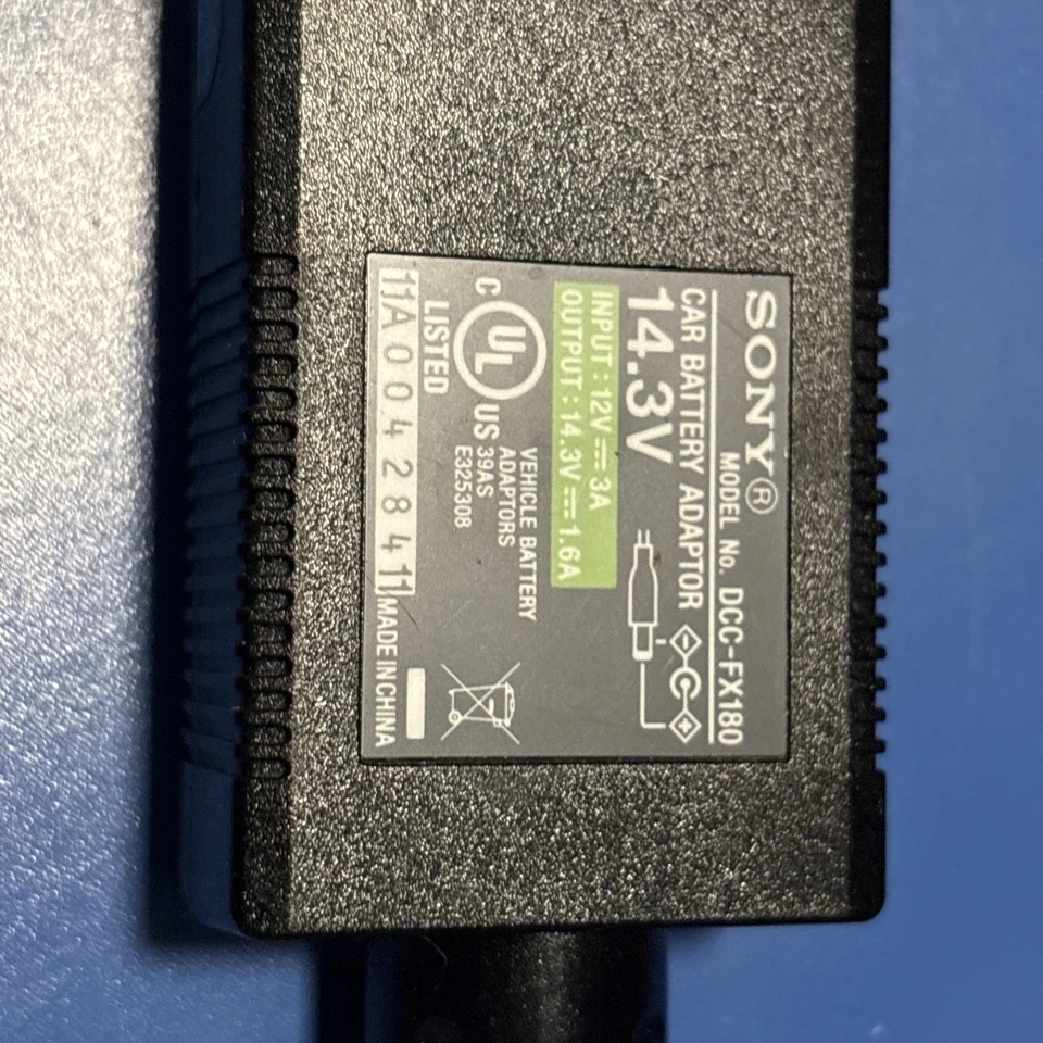 Adaptador cargador batería coche Sony Dcc-fx180 Foto 2 de 4