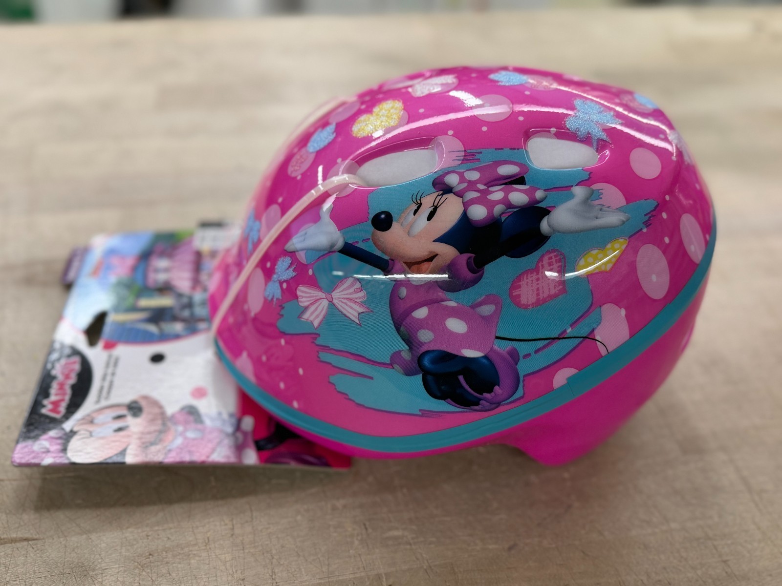 Disney ~ Minnie Mouse ~ Bike Helmet  ~ Pink ~ New ~ AGES: 3-