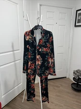 New No Tags two piece PJ set  Ekouaer Size 2XL (18w-20w) SOFT Floral polyester