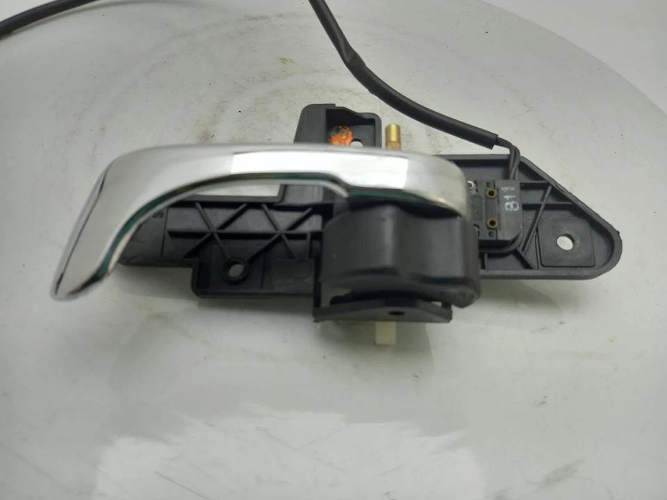 Maniglia porta interna Maserati Gransport 2003-2008 LH - Immagine 2 di 4