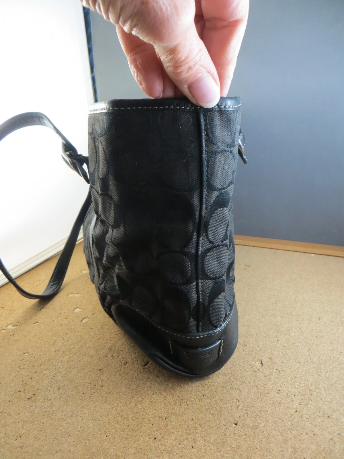 Borsa a mano vintage firmata Coach in pelle tela nera L2J 6335