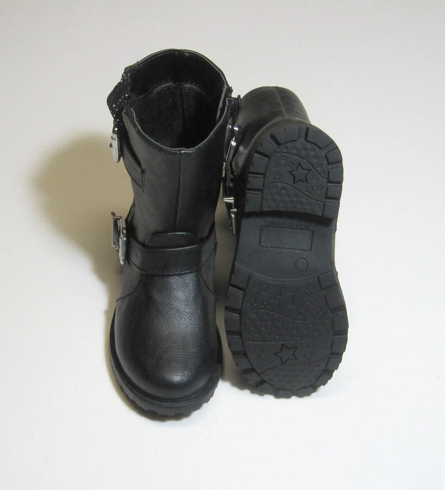 NUEVO CON ETIQUETAS, botas negras para niñas pequeñas, Cherokee Foto 2 de 4