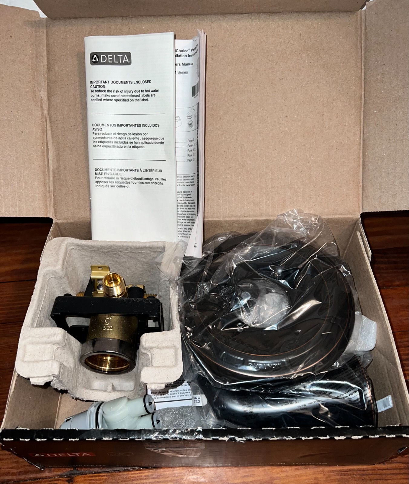 Delta Porter Oil Rubbed Bronze SingleHandle 3Spray Tub & Shower