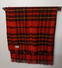 Pak-a-robe Stadium Blanket Vintage FARIBO PLAID  52x54 In Zip Case Bright Red