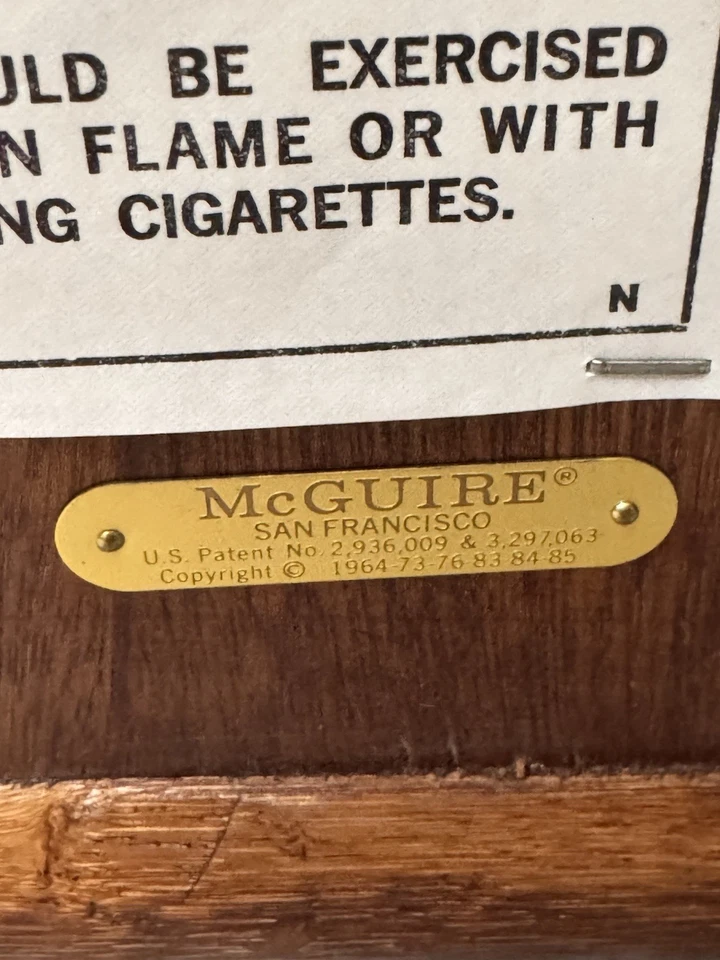 Silla de escritorio de oficina ejecutiva giratoria de bastón de ratán McGuire coleccionable de colección Foto 2 de 4