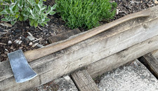 Vintage Elwell 2-3/4lb Axe Felling Woodsman Garden Log Chopper Old Tool