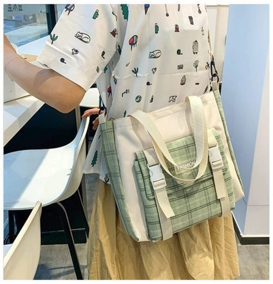 Juego combinado de mochila Kawaii de lona de 5 piezas con lindos alfileres colgantes de oso a cuadros... Foto 4 de 4