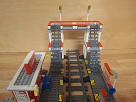 LEGO CITY: Train Station (7937) - 100% complete