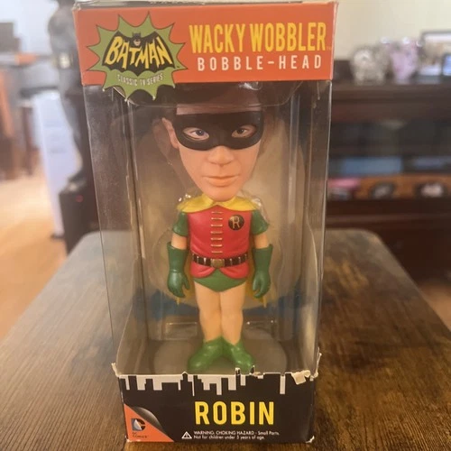 BATMAN 1966 CLASSIC TV SERIES ROBIN BOBBLEHEAD WACKY WOBBLERS  FUNKO 2013