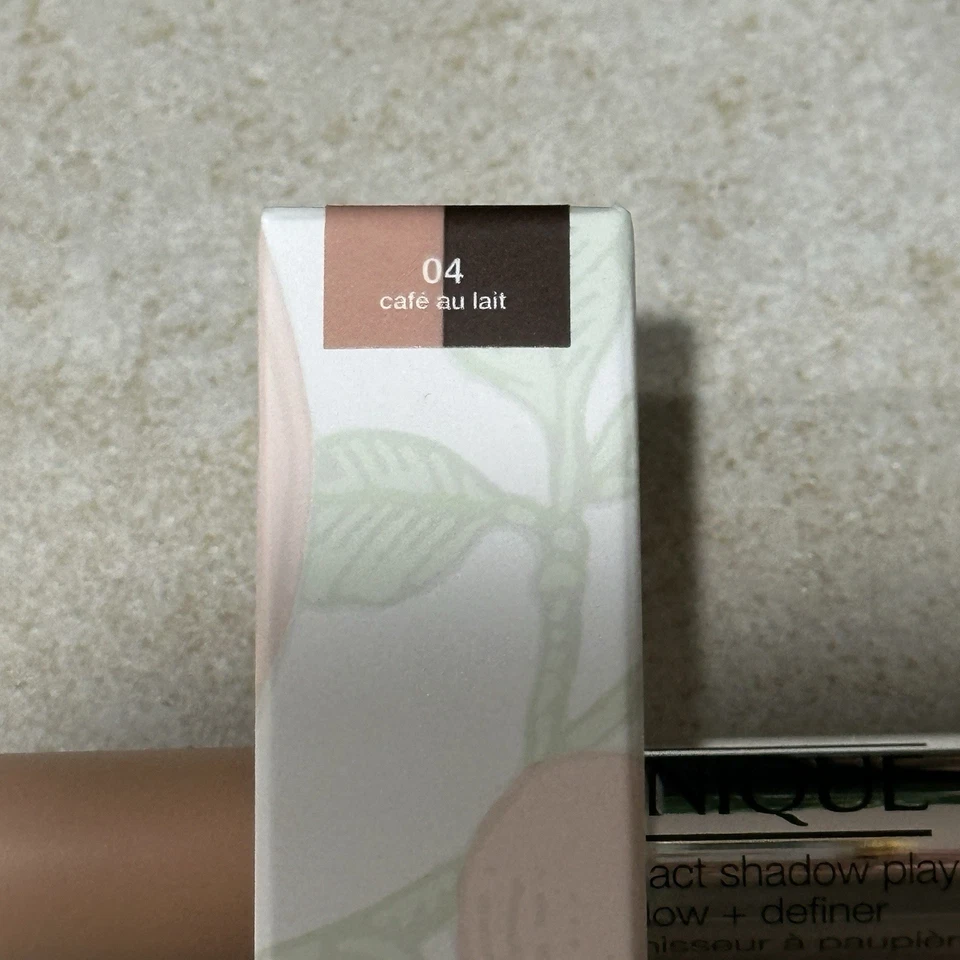 Clinique~ High Impact Shadow Play Shadow + Definer~#04 Cafe Au Lait ~ 0.06oz~NIB - Image 4 of 4