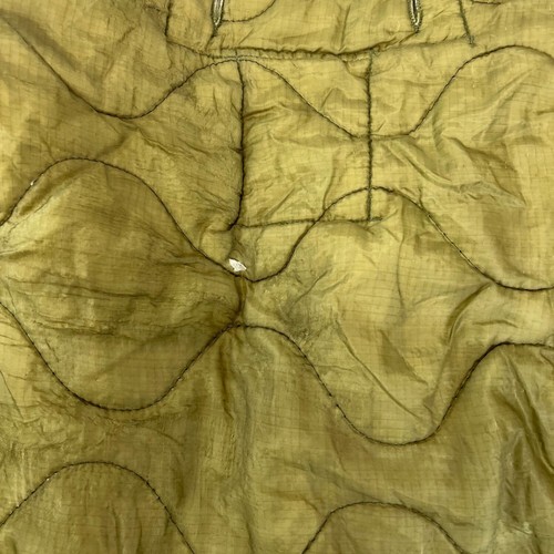 Used Need Repair Olive Drab M-65 Field Jacket Liner *mocinc.1982* - Picture 19 of 19