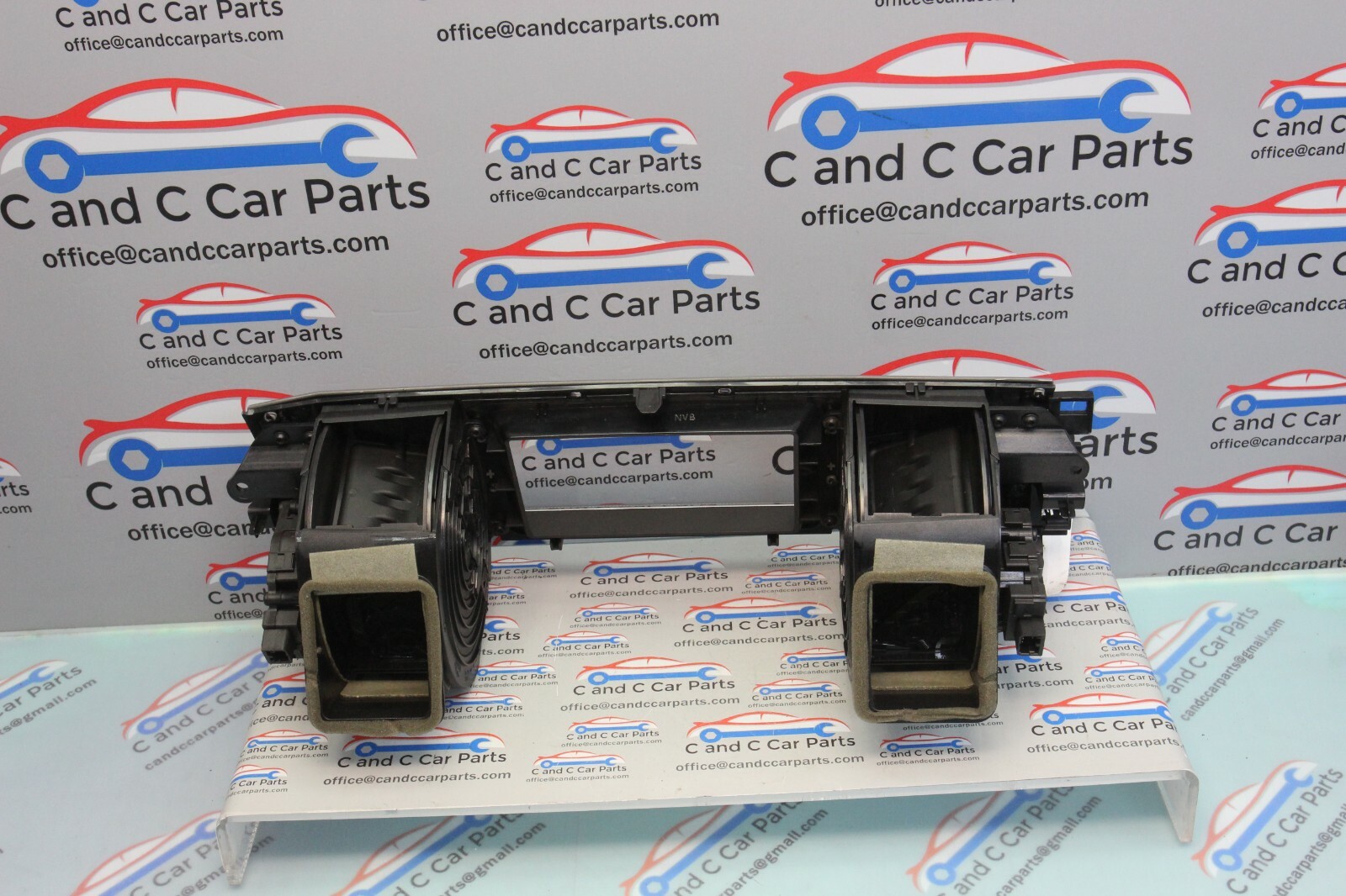 Jaguar XF X250 Facelift Centre Air Vents with Actuators EX2319K617BA