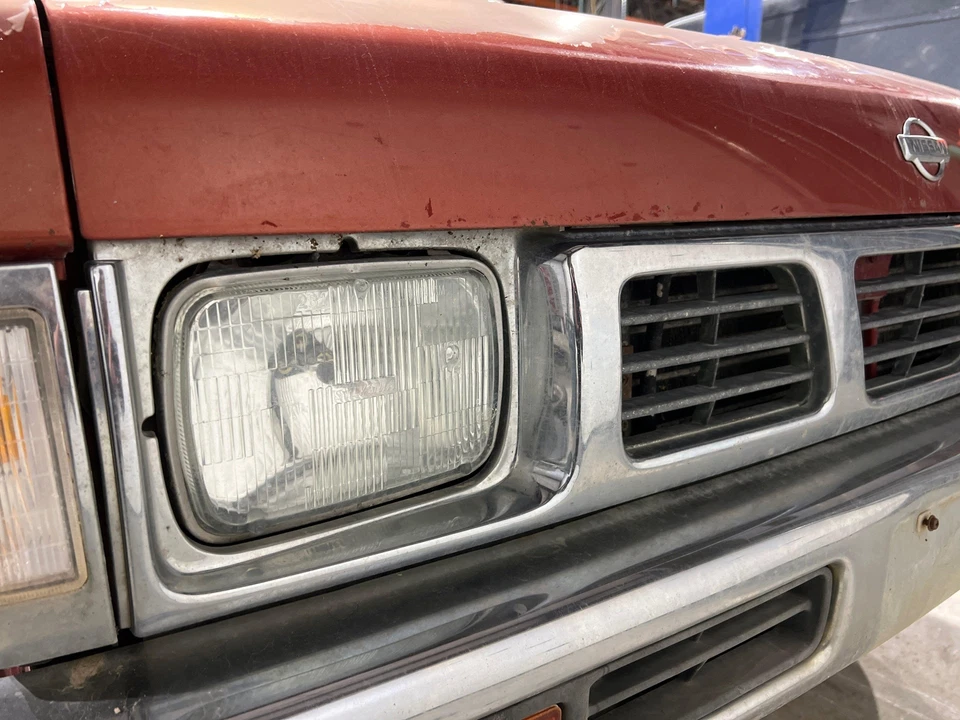 1993 - 1997 Nissan Pickup Chrome Grille - Image 2 of 4