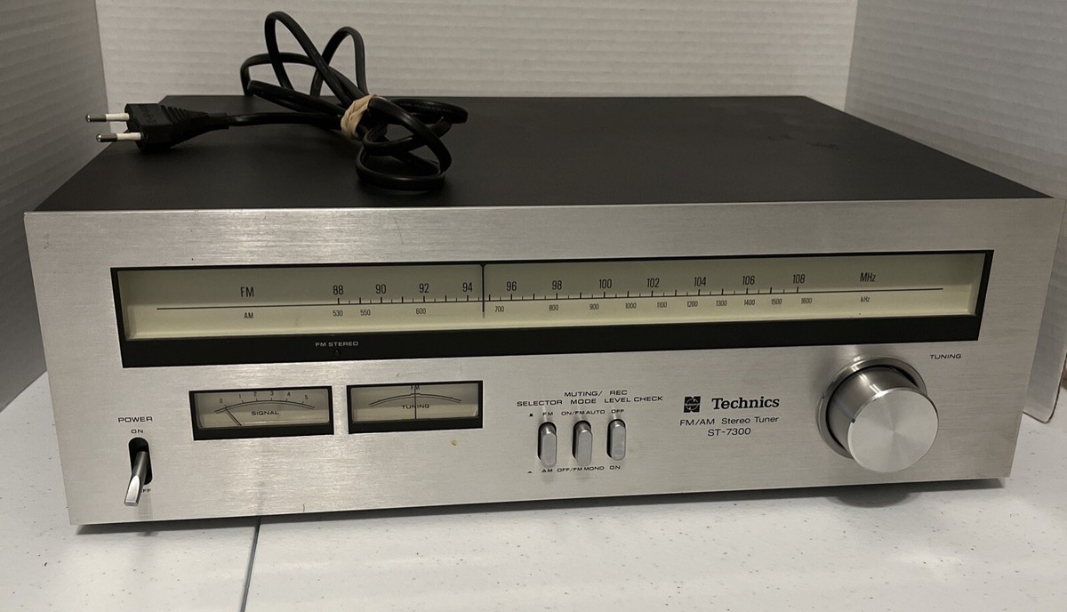 Technics ST-7300 Stereo Tuner - Works - Clean | eBay Technics ST-7300 Stereo Tuner - Works - Clean | eBay