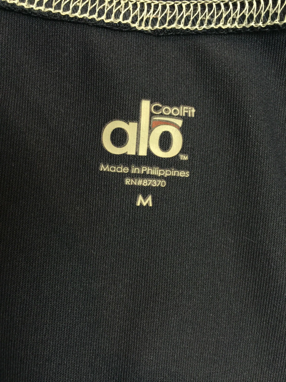 alo-yoga cool fit athletic shirt