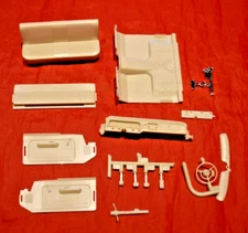 Moebius Models 70 Ford F-100 Custom Short Bed Interior 1/25