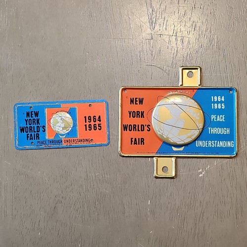 1964-1965 New York World's Fair License Plate Collectible Set Schwinn Stingray