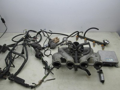 BMW E30 318i M10 2002 swap EFI intake manifold injectors throttle body ECU wirin