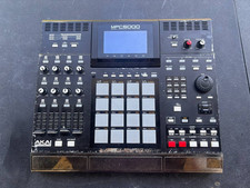 Akai Professional MPC5000 Music Production Center 8-Track 128MB Ram Read PH9